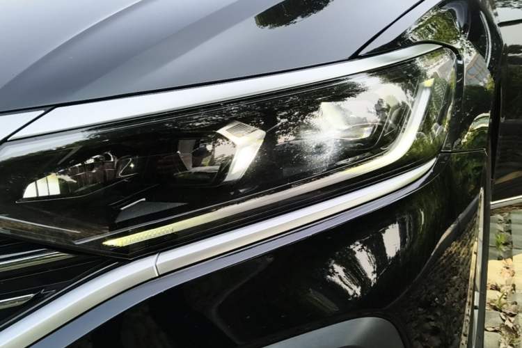 Used Volkswagen Passat 2024 280TSI Business Edition Left Front Headlight