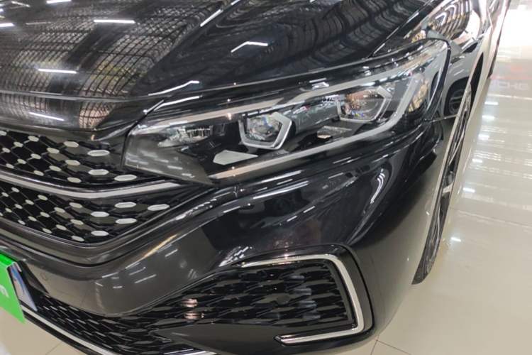 Used Volkswagen Passat 2024 380TSI Starry Luxury Edition Left Front Headlight