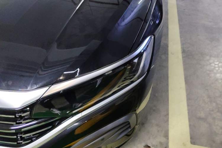 Used Volkswagen Passat 2024 380TSI Dragon Edition Left Front Headlight