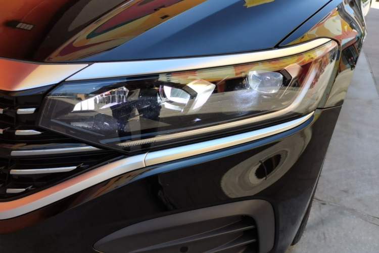 Used Volkswagen Passat 2024 330TSI Elite Edition Left Front Headlight