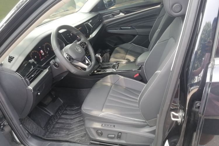 Used Volkswagen Passat 2024 280TSI Starry Elite Edition Left Front Seat