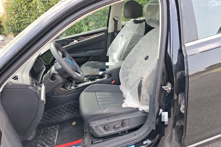 Used Volkswagen Passat 2024 330TSI Starry Elite Edition Left Front Seat