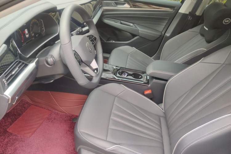 Used Volkswagen Passat 2024 330TSI Elite Edition Left Front Seat