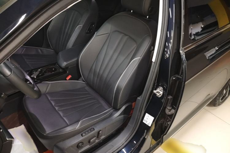 Used Volkswagen Passat 2024 330TSI Starry Elite Edition Left Front Seat