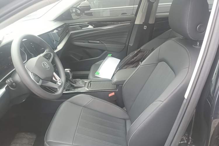 Used Volkswagen Passat 2024 280TSI Business Edition Left Front Seat