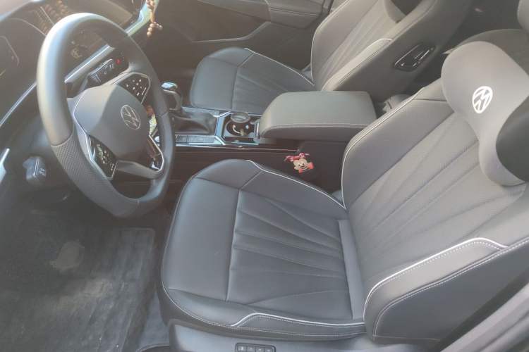Used Volkswagen Passat 2024 380TSI Starry Elite Edition Left Front Seat