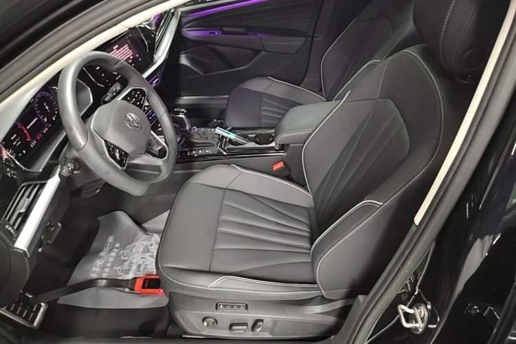 Used Volkswagen Passat 2024 380TSI Starry Dragon Edition Left Front Seat