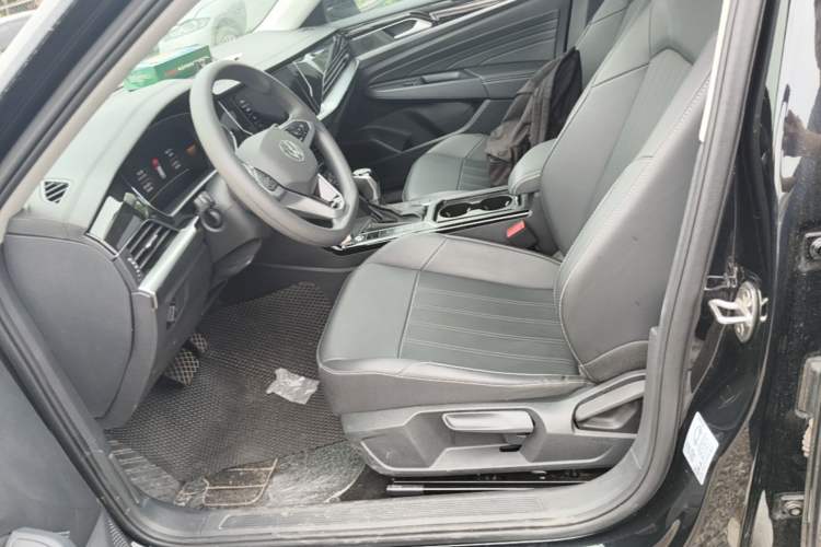 Used Volkswagen Passat 2024 280TSI Business Edition Left Front Seat