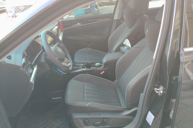 Used Volkswagen Passat 2024 380TSI Starry Dragon Edition Left Front Seat