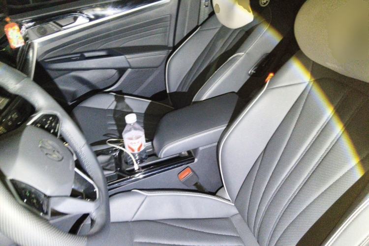 Used Volkswagen Passat 2024 380TSI Starry Elite Edition Left Front Seat