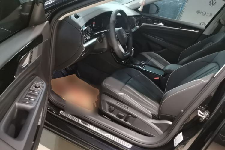 Used Volkswagen Passat 2024 330TSI Elite Edition Left Front Seat