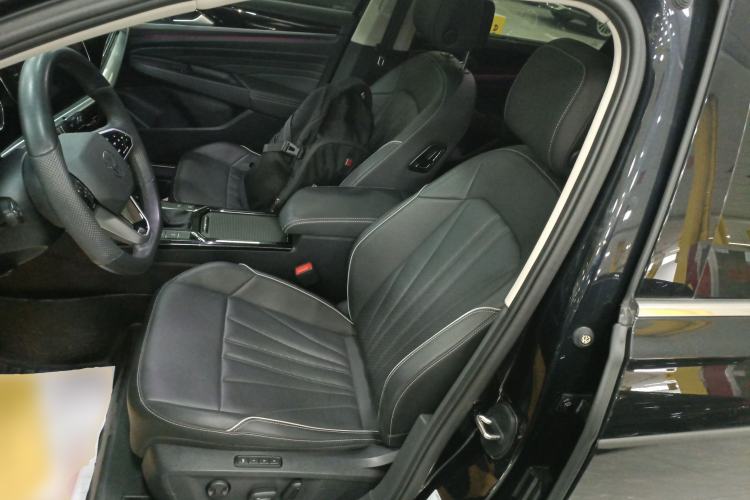 Used Volkswagen Passat 2024 380TSI Luxury Edition Left Front Seat