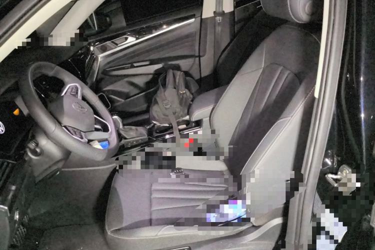 Used Volkswagen Passat 2024 330TSI Elite Edition Left Front Seat