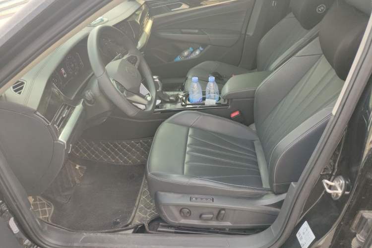 Used Volkswagen Passat 2024 380TSI Starry Elite Edition Left Front Seat
