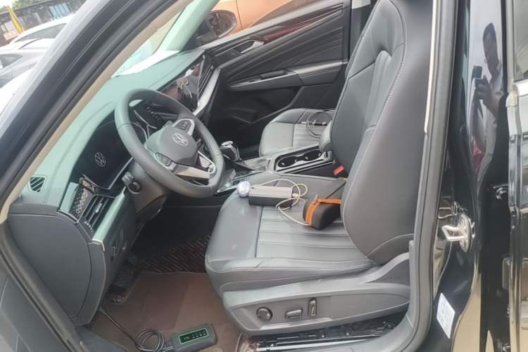 Used Volkswagen Passat 2024 280TSI Business Edition Left Front Seat