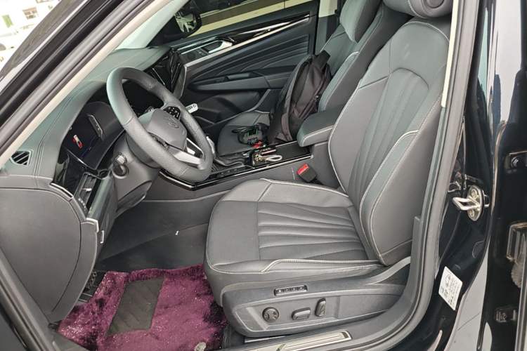 Used Volkswagen Passat 2024 380TSI Starry Dragon Edition Left Front Seat