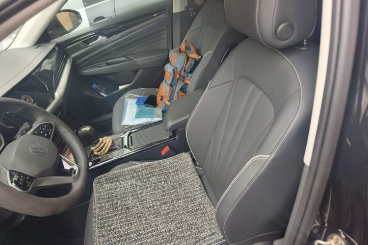 Used Volkswagen Passat 2024 330TSI Elite Edition Left Front Seat
