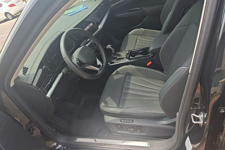 Used Volkswagen Passat 2024 380TSI Starry Luxury Edition Left Front Seat