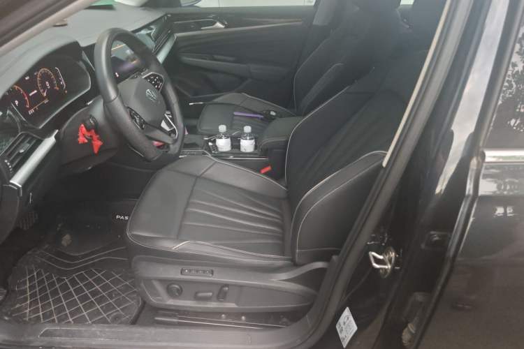 Used Volkswagen Passat 2024 380TSI Elite Edition Left Front Seat