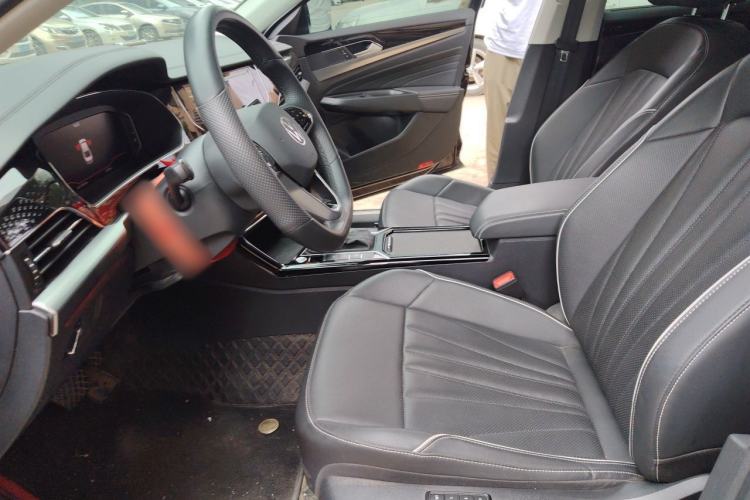Used Volkswagen Passat 2024 380TSI Luxury Edition Left Front Seat