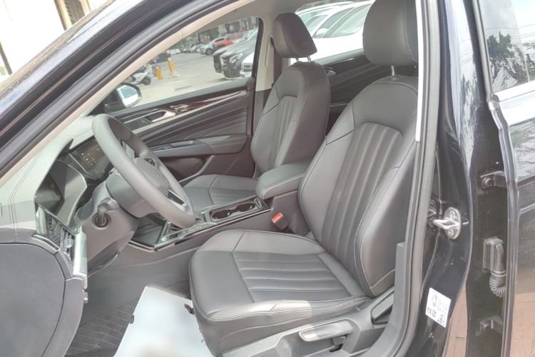 Used Volkswagen Passat 2024 280TSI Business Edition Left Front Seat