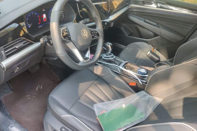 Used Volkswagen Passat 2024 380TSI Starry Luxury Edition Left Front Seat