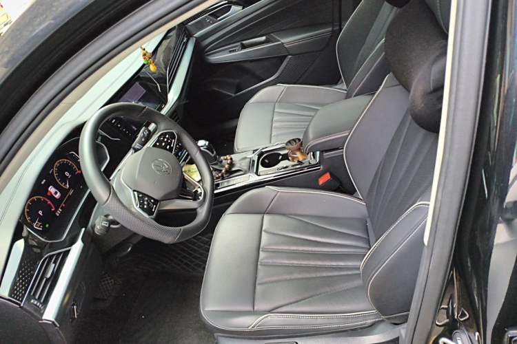 Used Volkswagen Passat 2024 380TSI Starry Dragon Edition Left Front Seat
