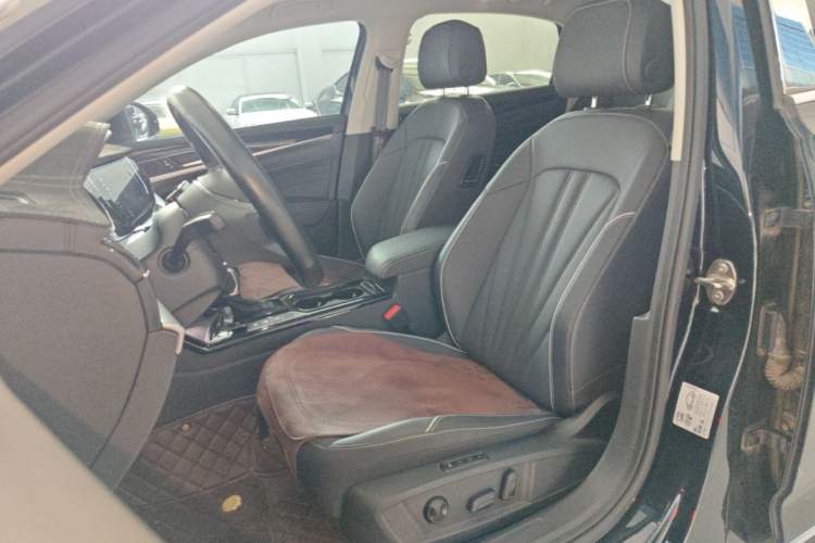 Used Volkswagen Passat 2024 330TSI Starry Elite Edition Left Front Seat