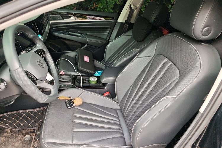 Used Volkswagen Passat 2024 380TSI Luxury Edition Left Front Seat