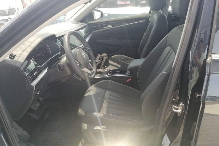 Used Volkswagen Passat 2024 330TSI Starry Elite Edition Left Front Seat