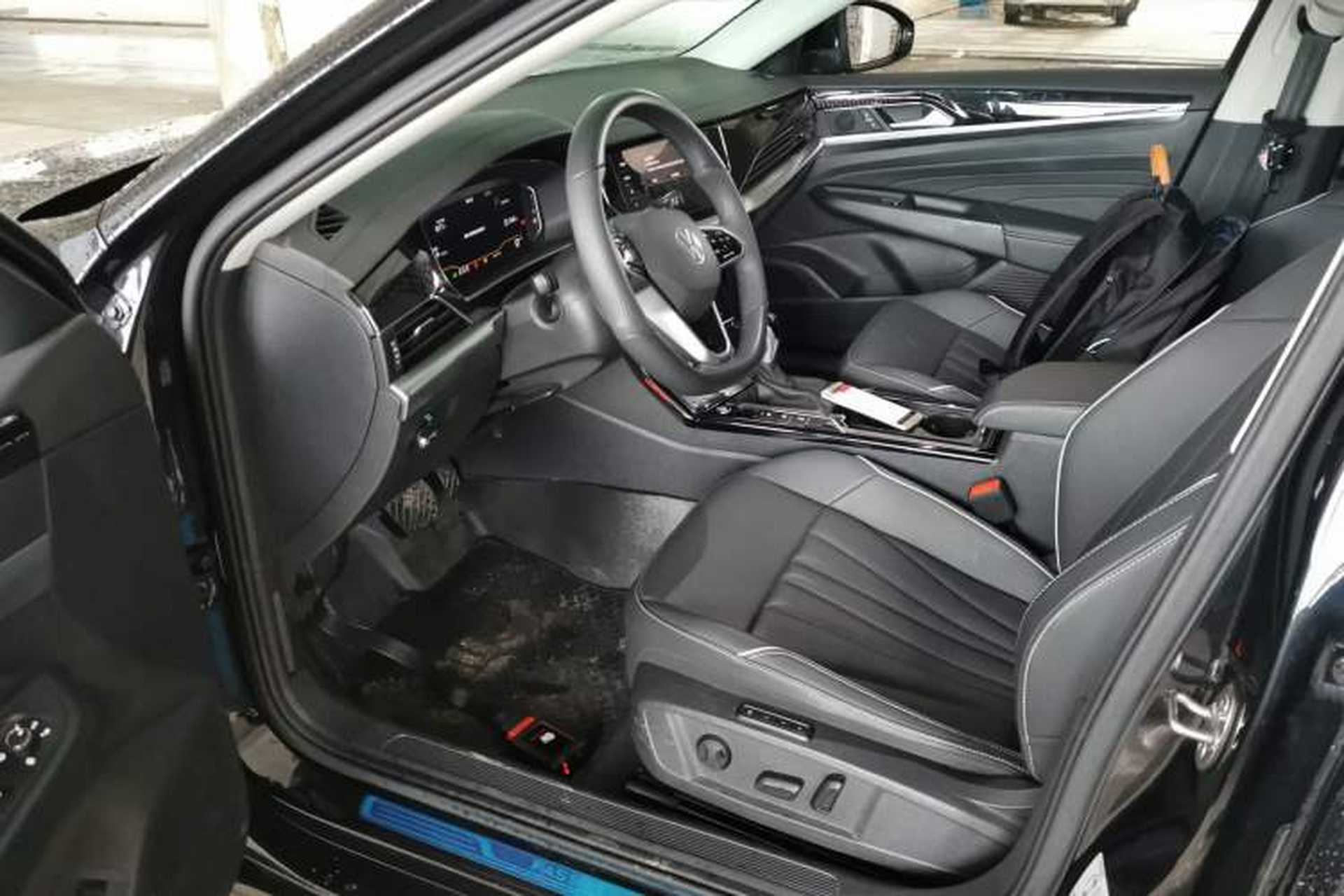 Used Volkswagen Passat 2024 380TSI Starry Dragon Edition Left Front Seat