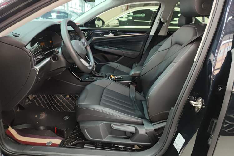 Used Volkswagen Passat 2024 280TSI Business Edition Left Front Seat
