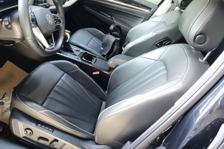 Used Volkswagen Passat 2024 380TSI Starry Elite Edition Left Front Seat