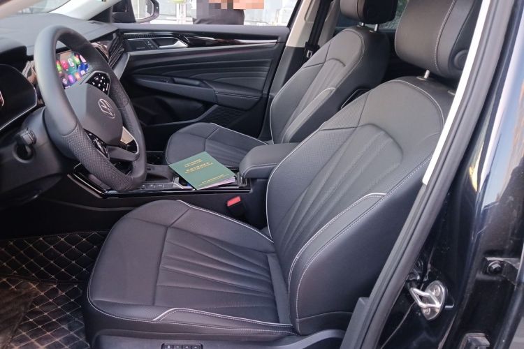 Used Volkswagen Passat 2024 380TSI Dragon Glory Edition Left Front Seat