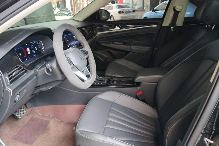 Used Volkswagen Passat 2024 380TSI Starry Dragon Edition Left Front Seat