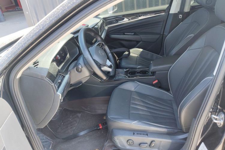 Used Volkswagen Passat 2024 380TSI Dragon Glory Edition Left Front Seat