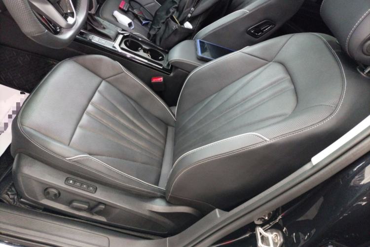 Used Volkswagen Passat 2024 380TSI Starry Dragon Edition Left Front Seat