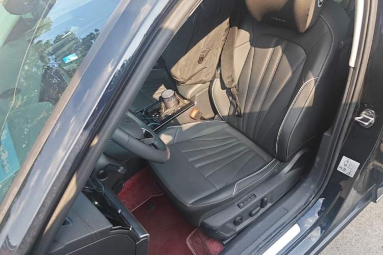 Used Volkswagen Passat 2024 380TSI Starry Dragon Edition Left Front Seat