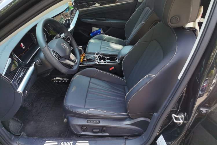 Used Volkswagen Passat 2024 330TSI Starry Elite Edition Left Front Seat