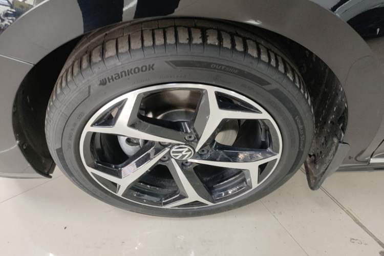 Used Volkswagen Passat 2024 380TSI Starry Elite Edition Left Front Wheel Hub
