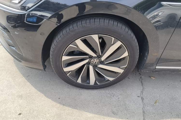 Used Volkswagen Passat 2024 380TSI Dragon Glory Edition Left Front Wheel Hub