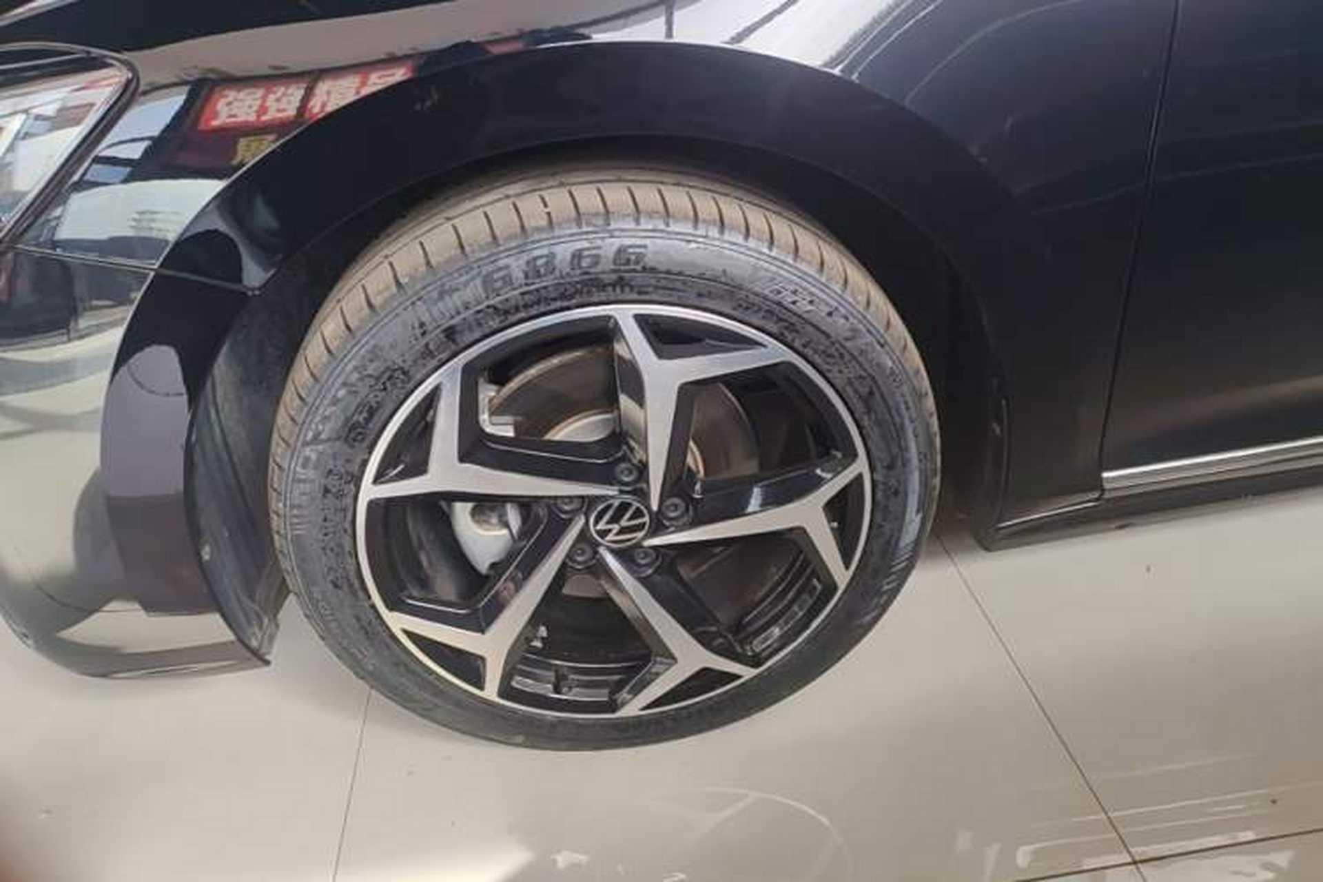 Used Volkswagen Passat 2024 330TSI Starry Elite Edition Left Front Wheel Hub