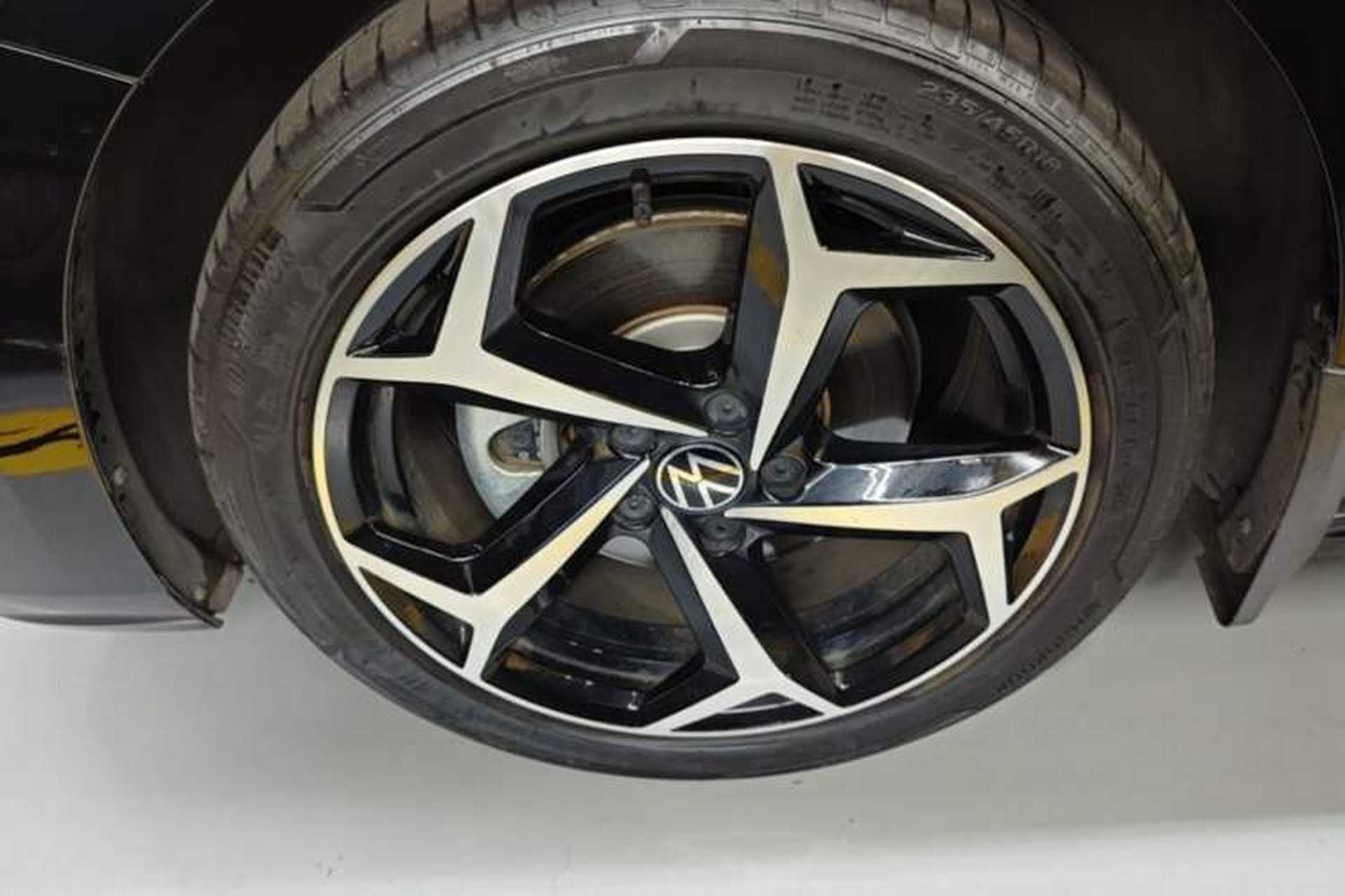 Used Volkswagen Passat 2024 380TSI Starry Elite Edition Left Front Wheel Hub
