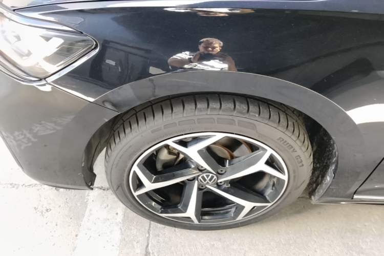 Used Volkswagen Passat 2024 380TSI Starry Elite Edition Left Front Wheel Hub