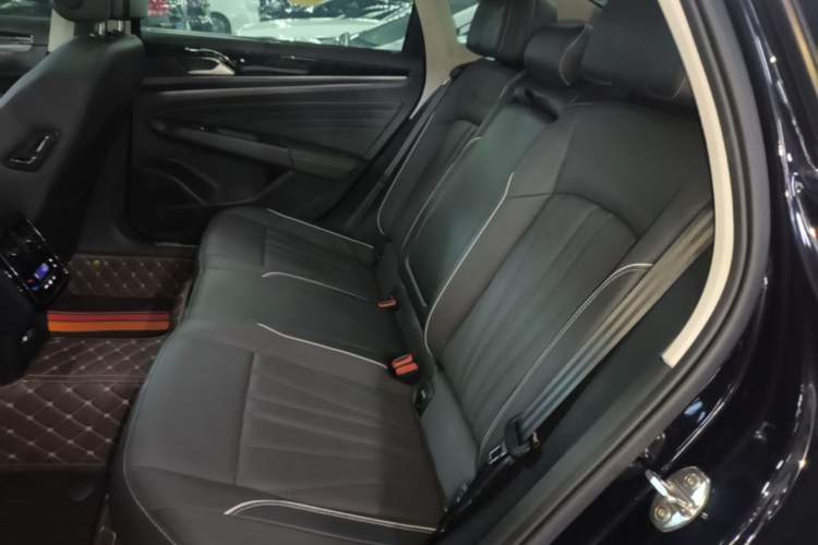 Used Volkswagen Passat 2024 380TSI Luxury Edition Left Rear Seat