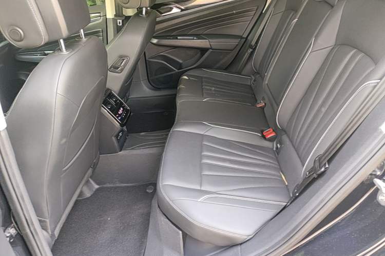 Used Volkswagen Passat 2024 380TSI Starry Elite Edition Left Rear Seat