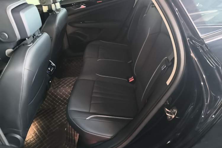 Used Volkswagen Passat 2024 330TSI Starry Elite Edition Left Rear Seat
