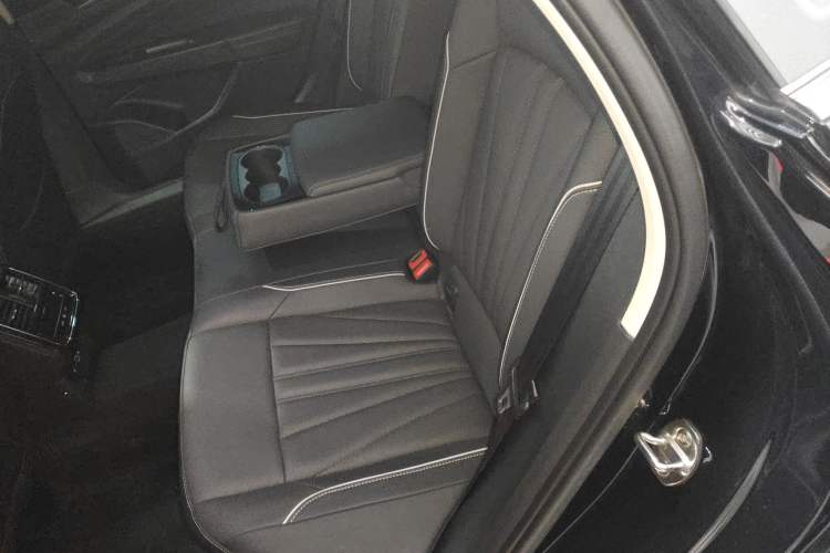 Used Volkswagen Passat 2024 330TSI Starry Elite Edition Left Rear Seat
