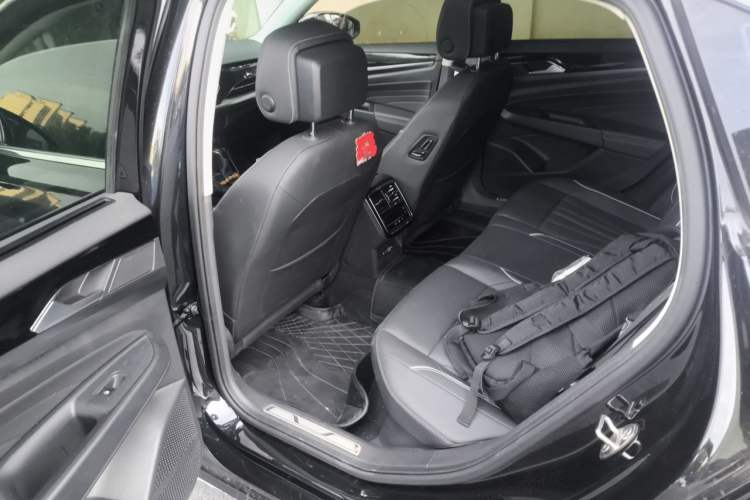 Used Volkswagen Passat 2024 380TSI Starry Luxury Edition Left Rear Seat