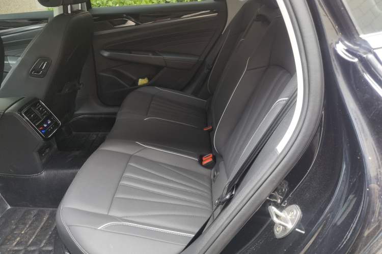 Used Volkswagen Passat 2024 380TSI Dragon Edition Left Rear Seat